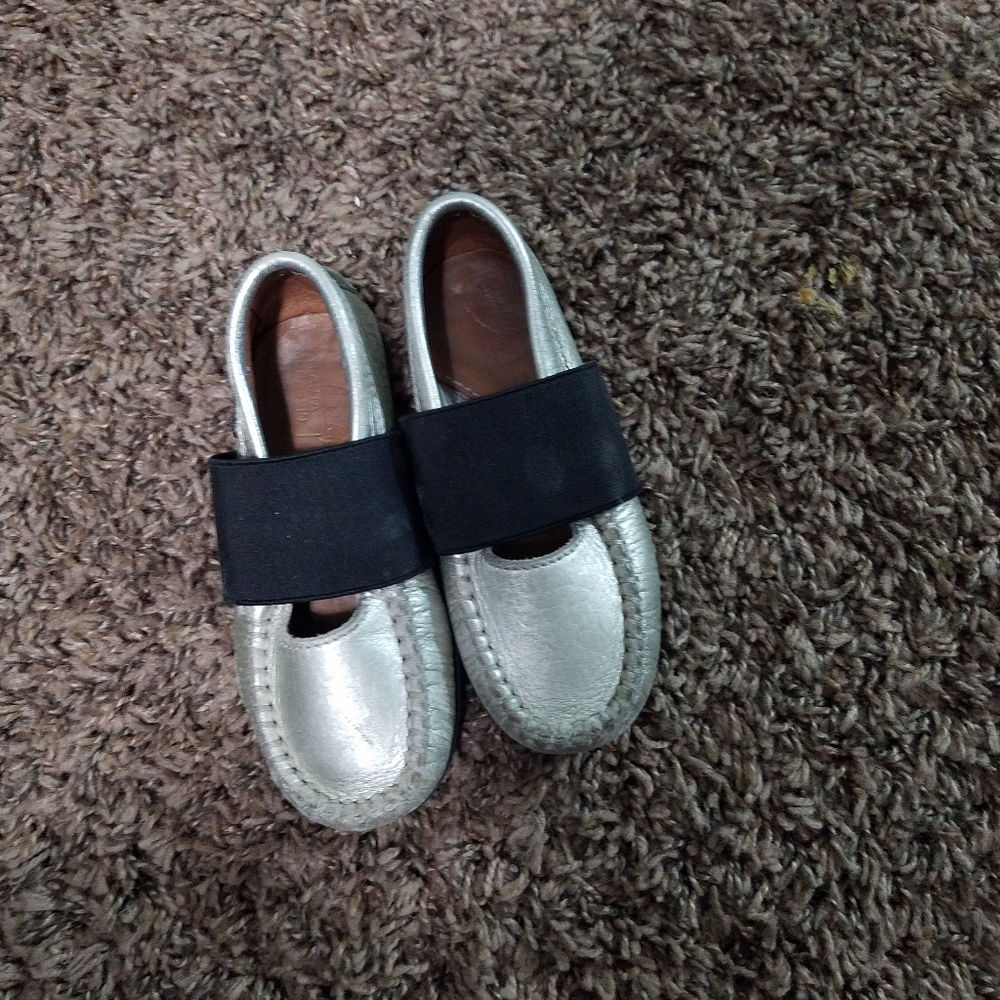 Silver flat dress shoes